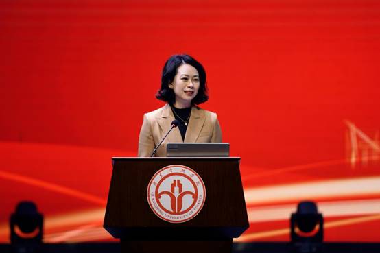 永利皇宫官网副校长初可佳